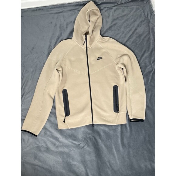 Nike Tech Men’s Fleece Windrunner Full-Zip Hoodie Size Medium - Picture 3 of 12